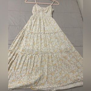 Hollister White and Yellow Floral Maxi Dress Short Sleeved